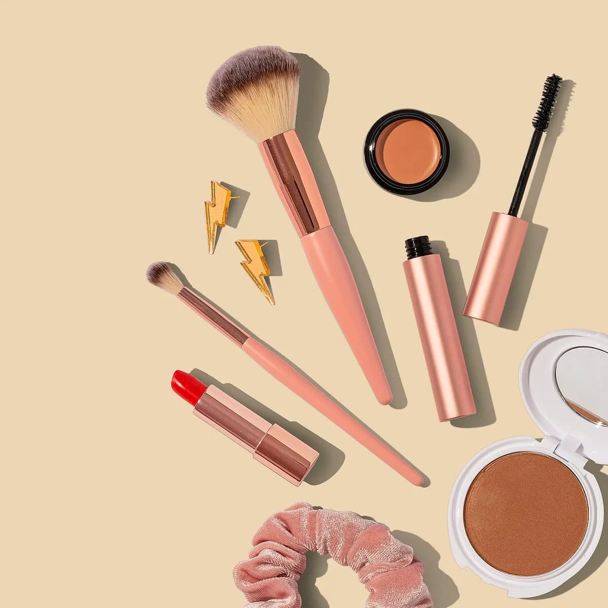 Cosmetics & makeup