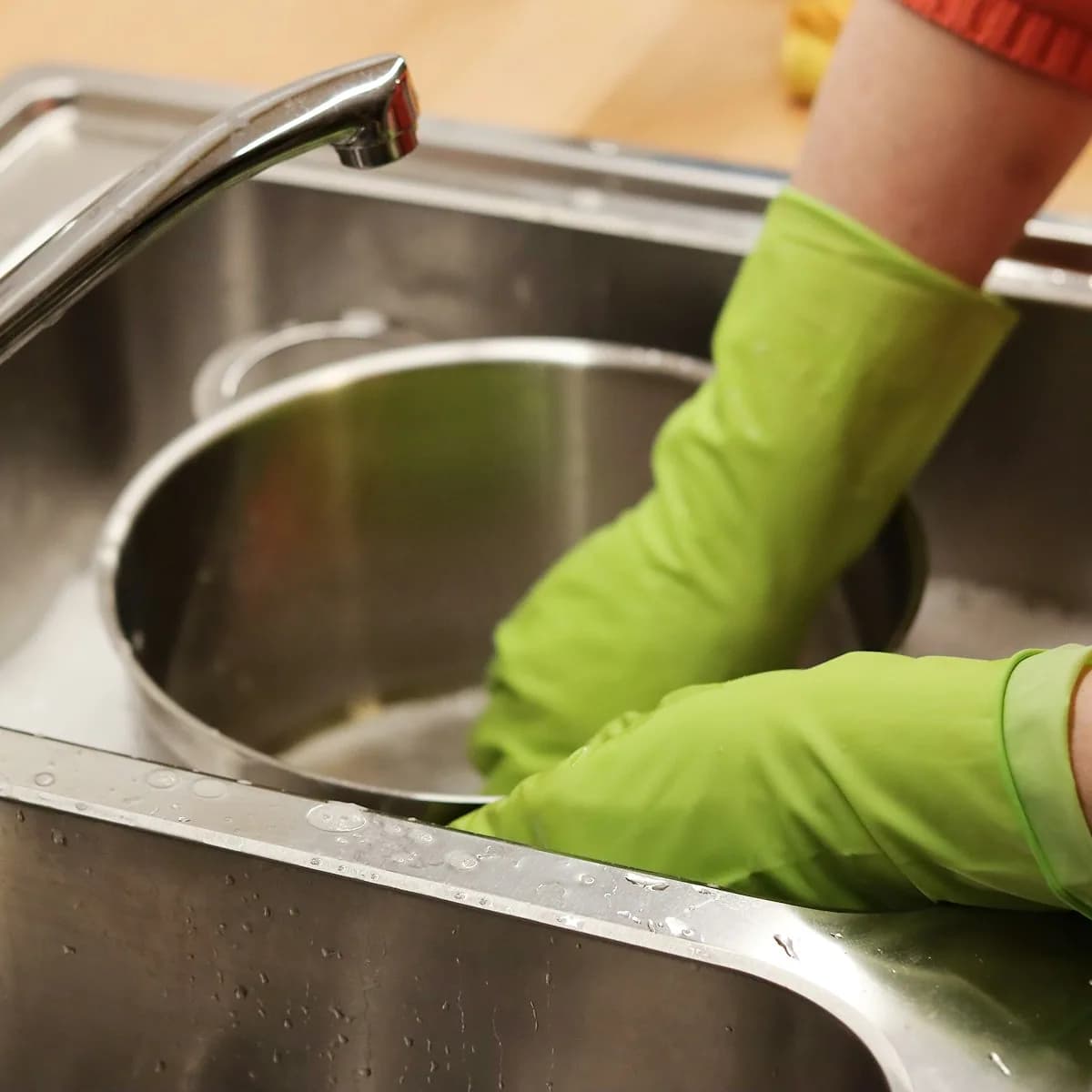 Dish soap & sanitizer